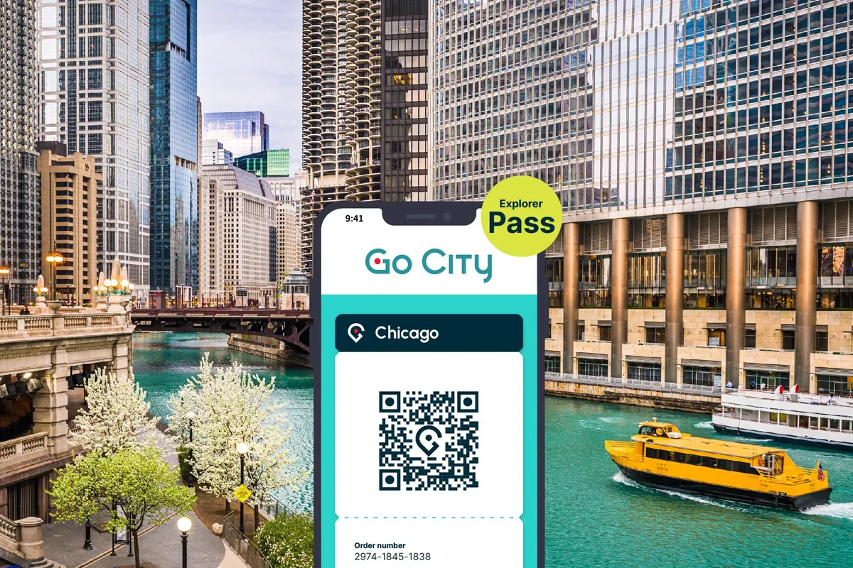 Navy Pier Centennial Wheel included on the Go City Explorer Pass